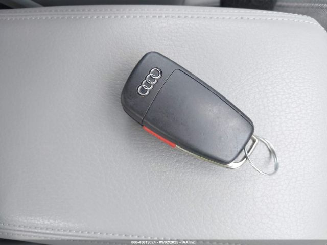 2018 AUDI A3 E-TRON WAUTPBFFXJA068007 Photo 10