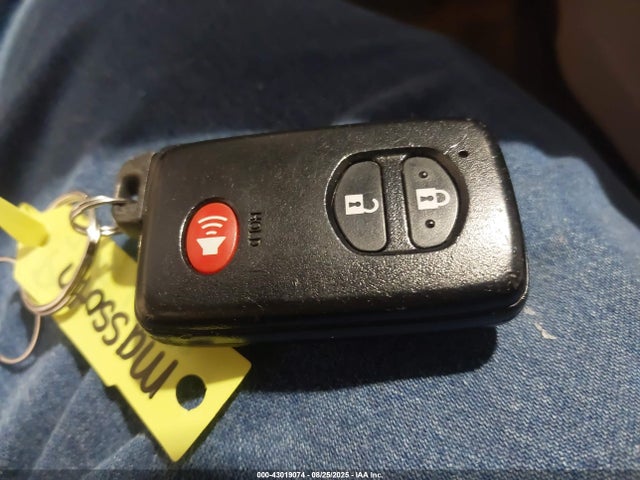 JTDZN3EU4FJ031504 Toyota 2zr-fxe+5jm