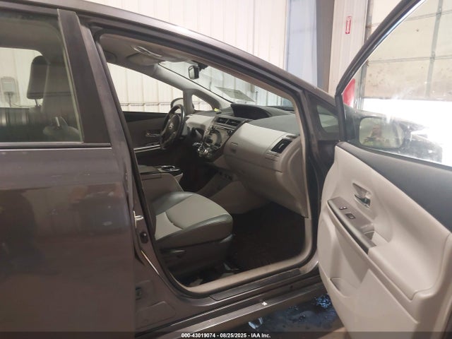 JTDZN3EU4FJ031504 Toyota 2zr-fxe+5jm