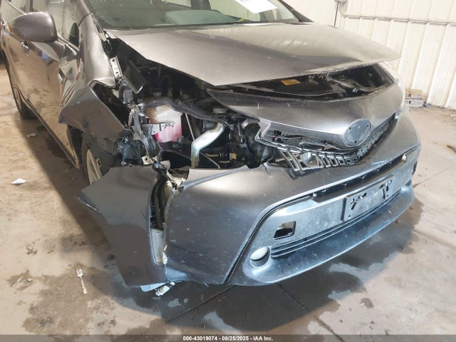 JTDZN3EU4FJ031504 Toyota 2zr-fxe+5jm