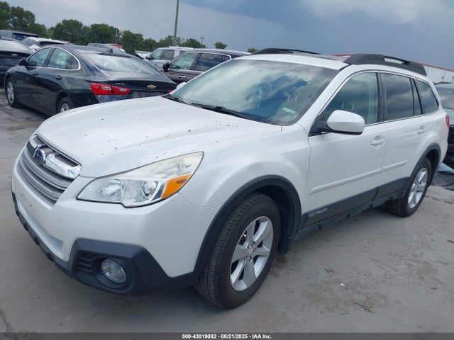 43019082 :رقم المزاد ، 4S4BRBDC8E3263823 vin ، 2014 Subaru Outback 2.5i Premium مزاد بيع