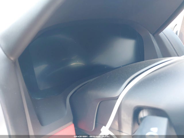 WBAGV8C0XNCJ03990 BMW m850i