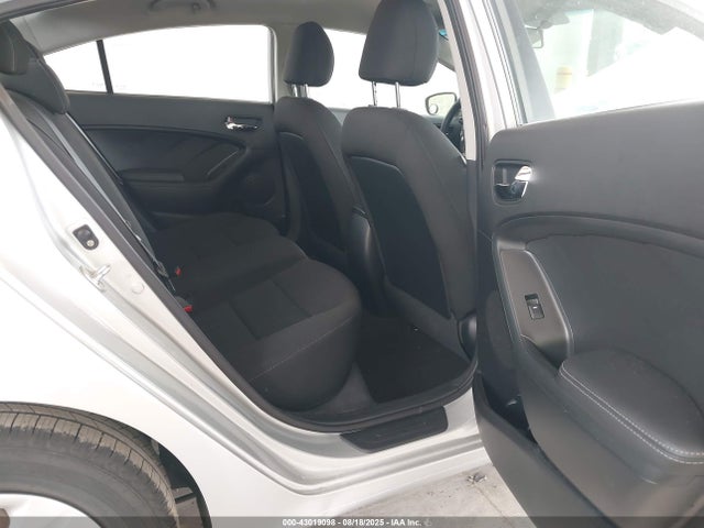 KIA mpi nu 2016 KNAFK4A6XG5550461 Image 8