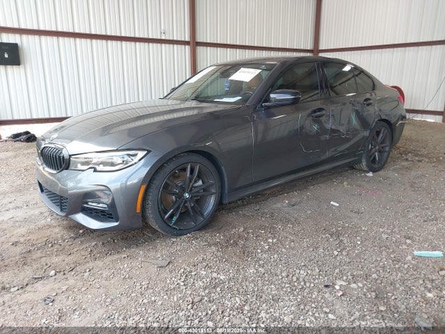 3MW5R1J04M8B55045 BMW 330I