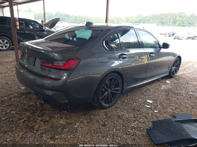 3MW5R1J04M8B55045 BMW 330I
