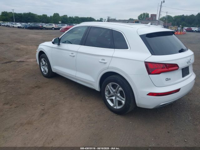 2019 AUDI Q5 WA1ANAFY4K2036672 Photo 2