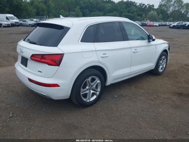 2019 AUDI Q5 WA1ANAFY4K2036672 Photo 3