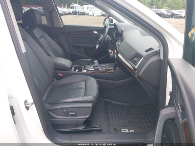 2019 AUDI Q5 WA1ANAFY4K2036672 Photo 4