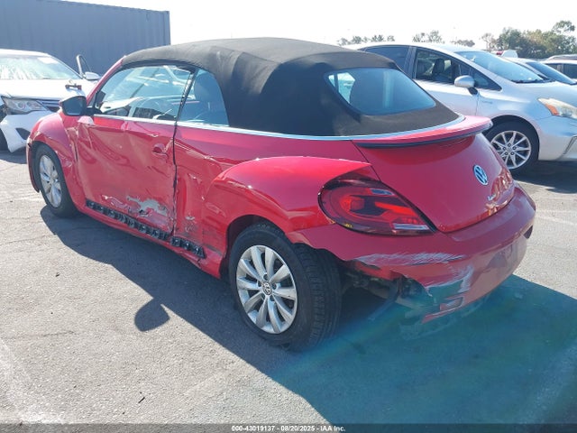 Volkswagen Beetle 2018 3VW5DAAT6JM516013 Image 3