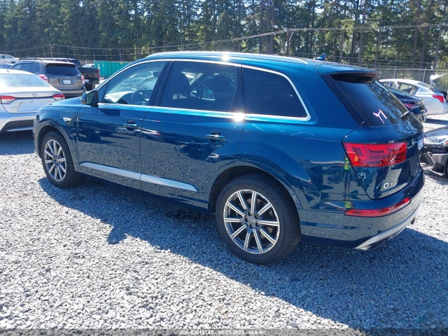 2019 AUDI Q7 WA1LAAF75KD001218 Photo 2