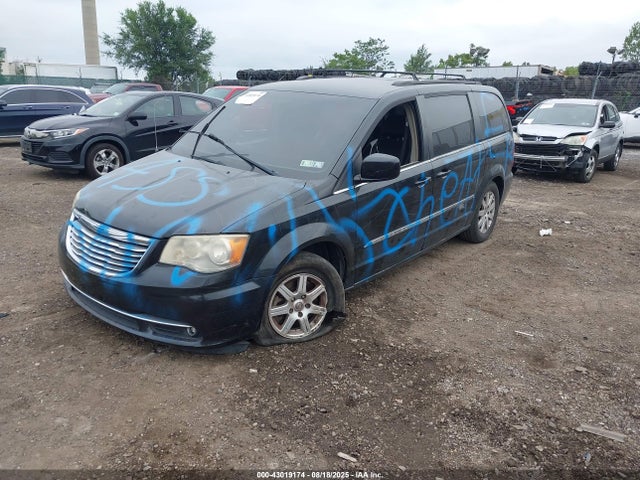 2C4RC1BGXGR297437 Chrysler Town and Country