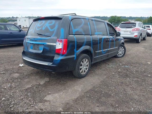 2C4RC1BGXGR297437 Chrysler Town and Country