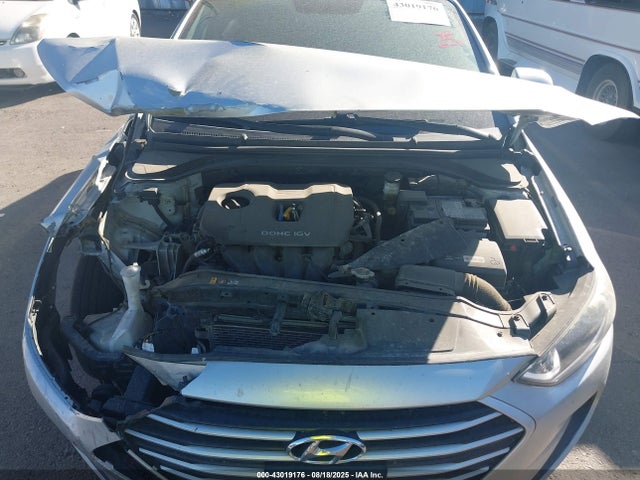 Hyundai 2017 2017 5NPD74LF1HH185842 Image 10