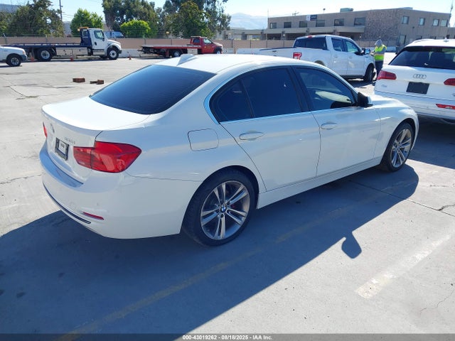WBA8B9C3XHK886316 BMW 330I