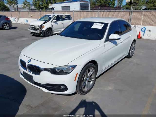 WBA8B9C3XHK886316 BMW 330I
