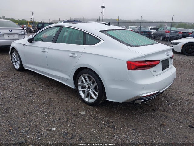 2023 AUDI A5 SPORTBACK WAUFACF59PA042874 Photo 2