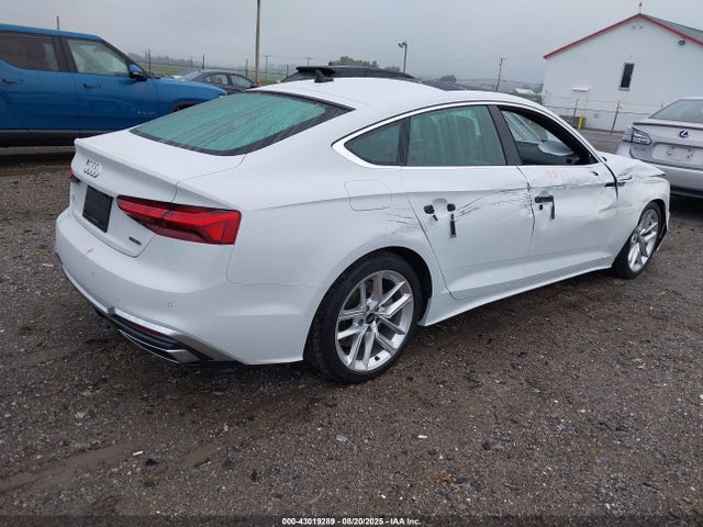2023 AUDI A5 SPORTBACK WAUFACF59PA042874 Photo 3