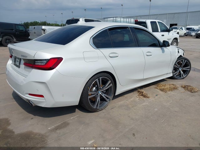 BMW 330I 2024 3MW69FF07R8D87169 Image 4