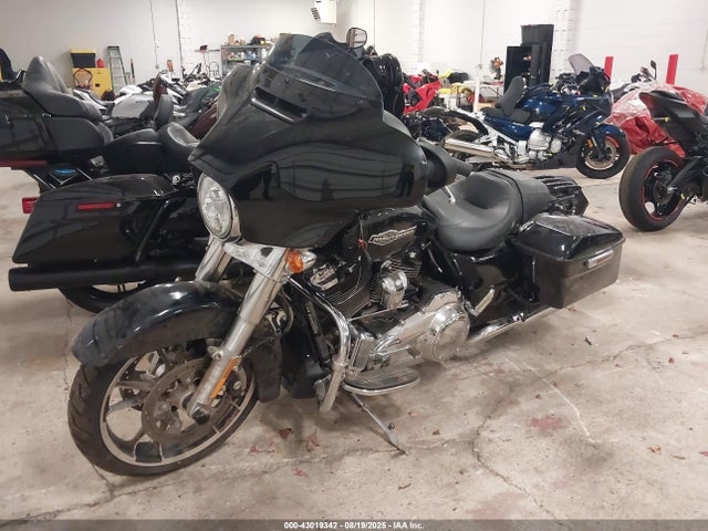 1HD1KBC11PB636471 Harley-Davidson FLHX