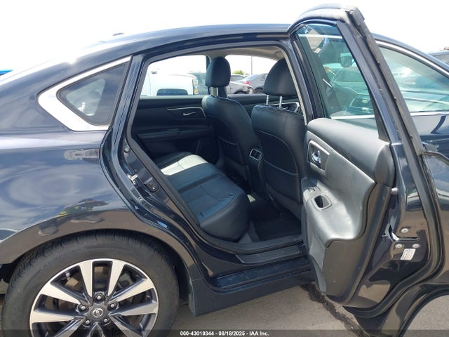 1N4AL3AP9HC474165 Nissan Altima