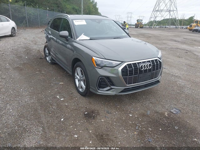 2021 AUDI Q3 WA1DECF36M1008846 Photo 0