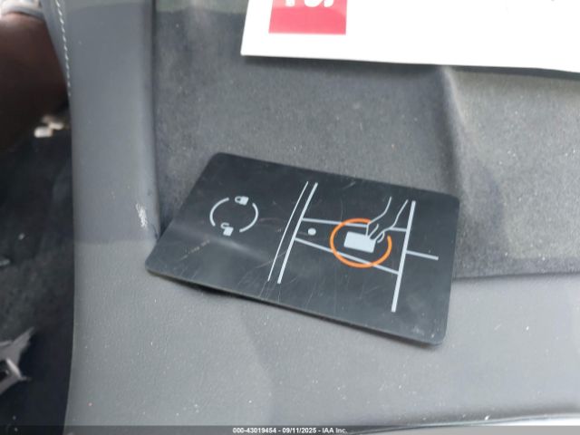 2023 TESLA MODEL 3 5YJ3E1EA7PF593552 Photo 10