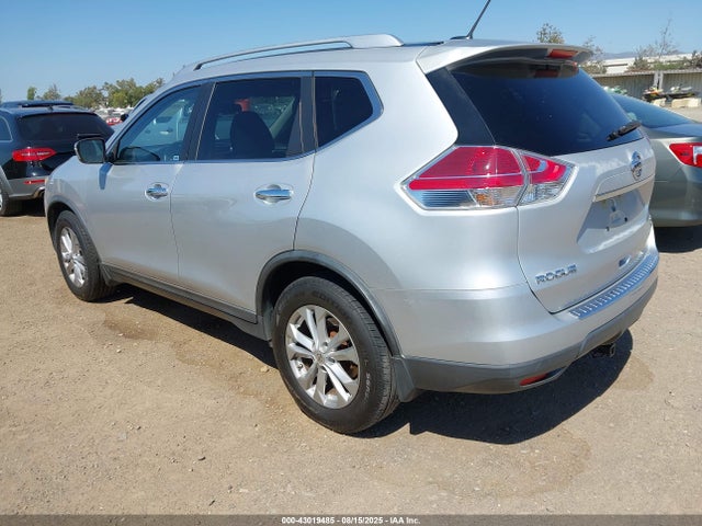 KNMAT2MT5FP562326 Nissan 2015
