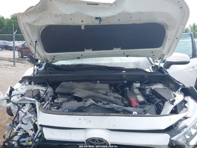 Toyota a25a-fks 2021 2T3P1RFV6MC216571 Image 10