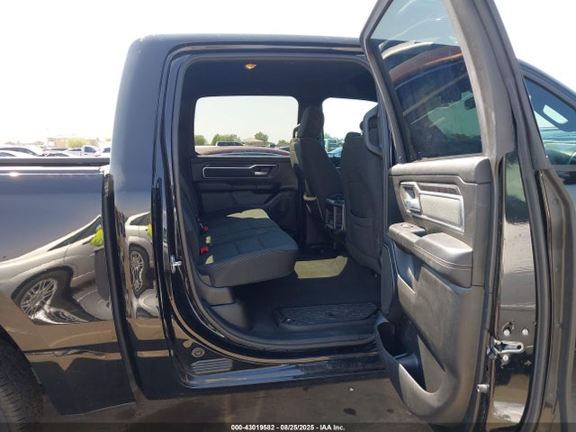RAM 1500 2023 1C6RRFFG0PN569262 Image 8