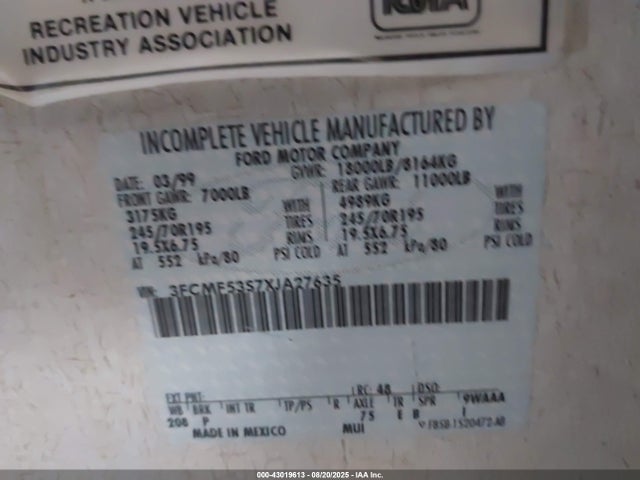 1999 Ford F550 Super Duty Stripped Chass მანქანა იყიდება აუქციონზე, vin: 3FCMF53S7XJA27635, აუქციონის ნომერი: 43019613