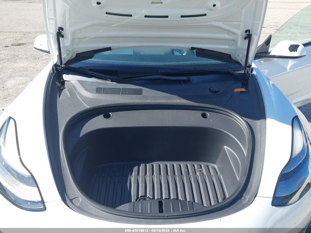 2022 TESLA MODEL 3 5YJ3E1EB1NF118856 Photo 9