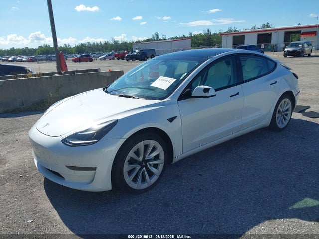 2022 TESLA MODEL 3 5YJ3E1EB1NF118856 Photo 1