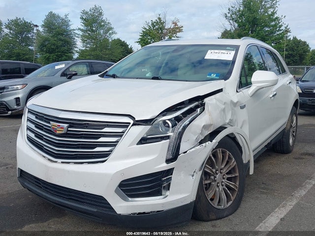 2018 CADILLAC XT5 1GYKNDRS2JZ166310 Photo 1