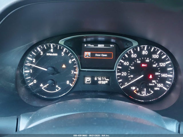 5N1AR2MM4EC609421 Nissan Pathfinder