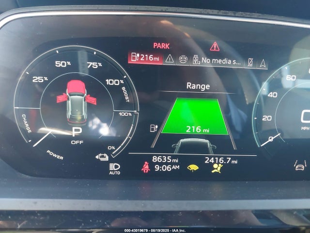 2024 AUDI Q8 E-TRON WA16AAGE5RB052752 Photo 6