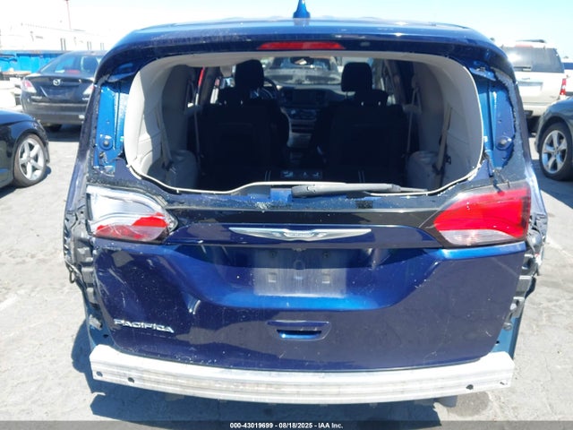 Chrysler 2017 2017 2C4RC1CG3HR609209 Image 20