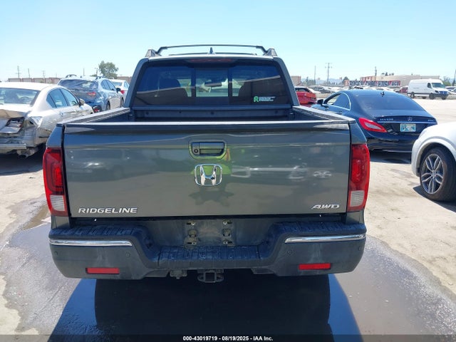 Honda j35y6 2017 5FPYK3F72HB032472 Image 16