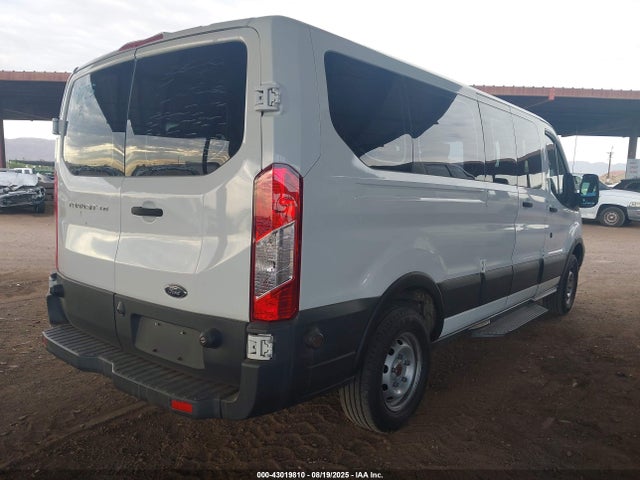 1FBZX2ZM1HKA87027 Ford Transit