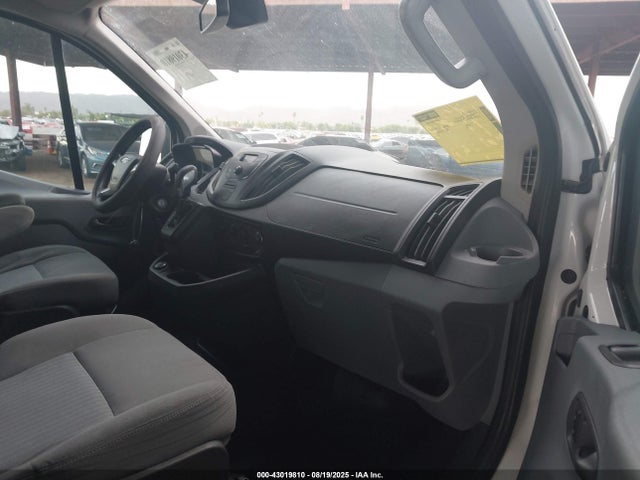 1FBZX2ZM1HKA87027 Ford Transit