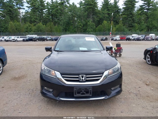 Honda k24w1 2014 1HGCR2F85EA217686 Image 12