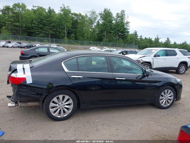 Honda k24w1 2014 1HGCR2F85EA217686 Image 13