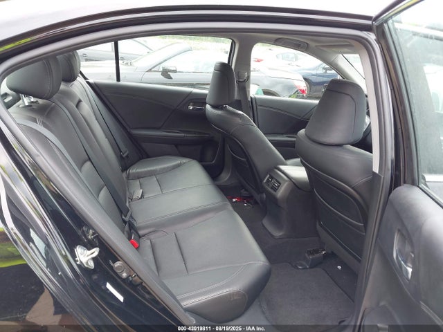 Honda k24w1 2014 1HGCR2F85EA217686 Image 8