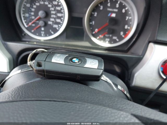 2011 BMW M3 WBSKG9C53BE368445 Photo 10