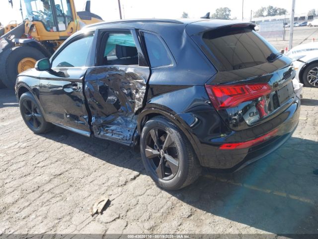 2020 AUDI Q5 WA1ANAFY3L2077439 Photo 2