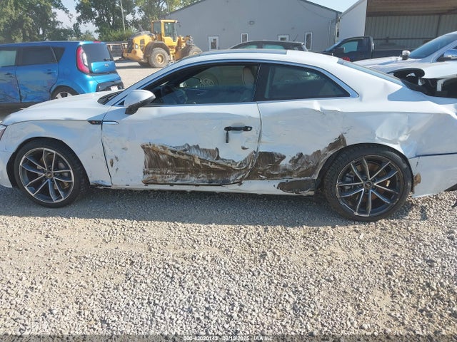 2022 AUDI A5 WAUTAAF58NA014830 Photo 5