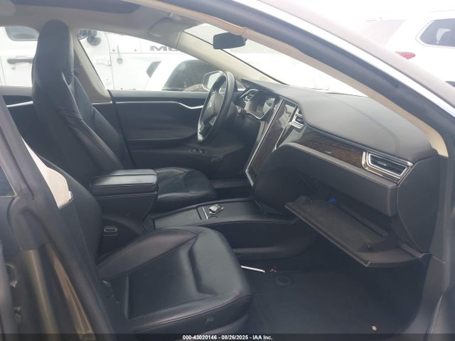 2016 TESLA MODEL S 5YJSA1E13GF166649 Photo 4