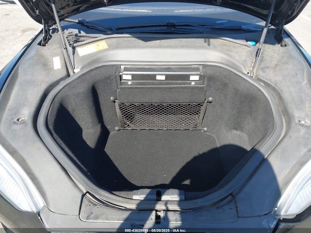 2014 TESLA MODEL S 5YJSA1H19EFP49803 Photo 9