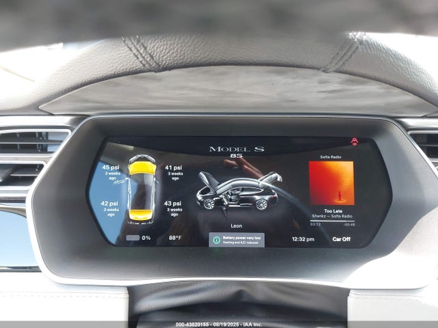 2014 TESLA MODEL S 5YJSA1H19EFP49803 Photo 6