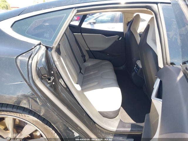 2014 TESLA MODEL S 5YJSA1H19EFP49803 Photo 7
