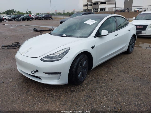 2022 TESLA MODEL 3 5YJ3E1EB3NF261016 Photo 1